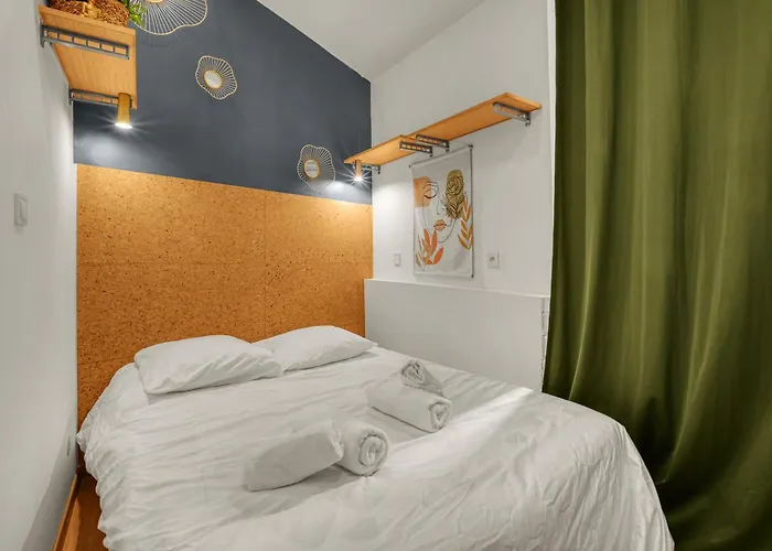 Cosy - Terrasse - Proche Metro アパート *